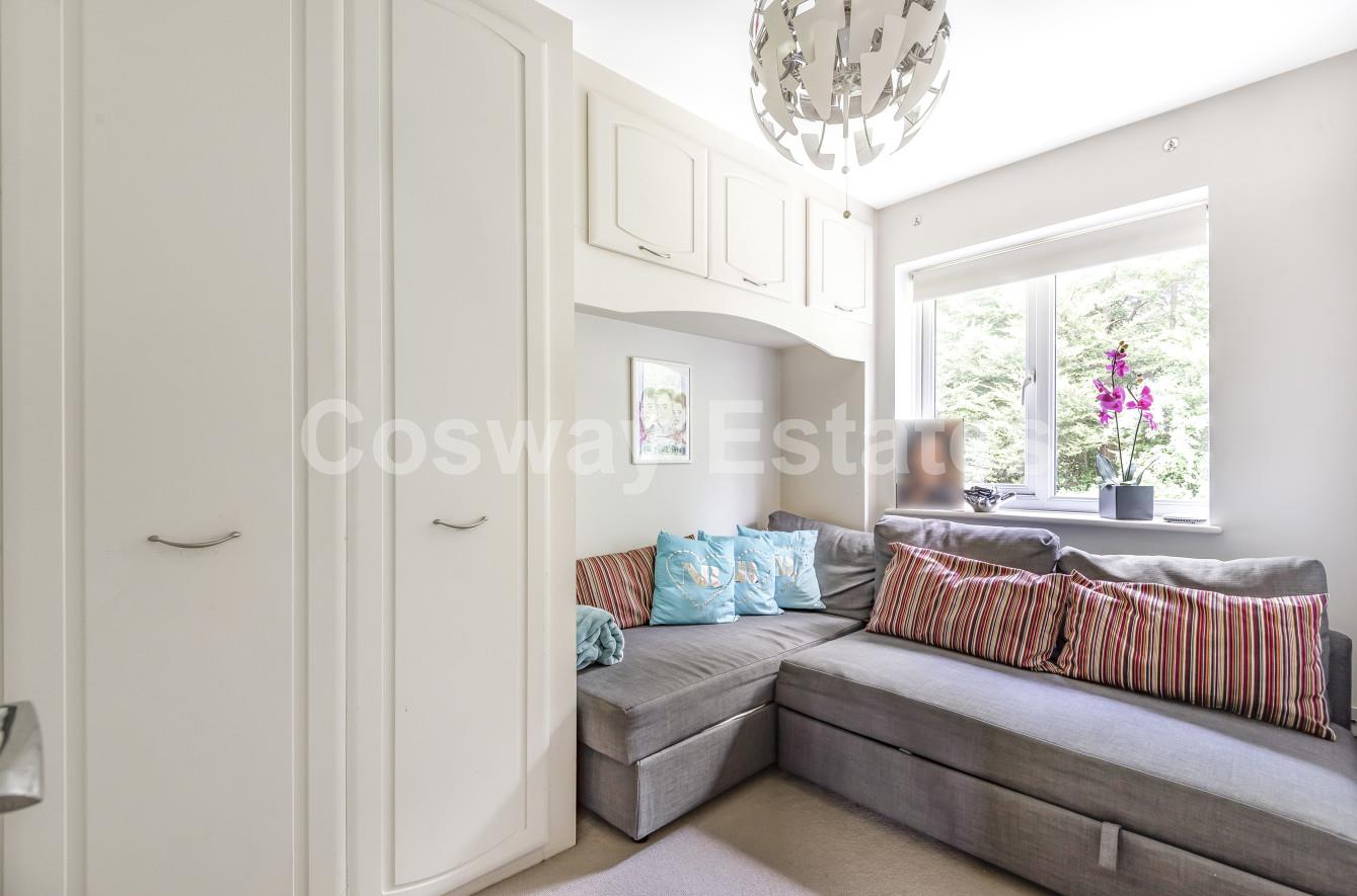 Priory Field Drive, Edgware